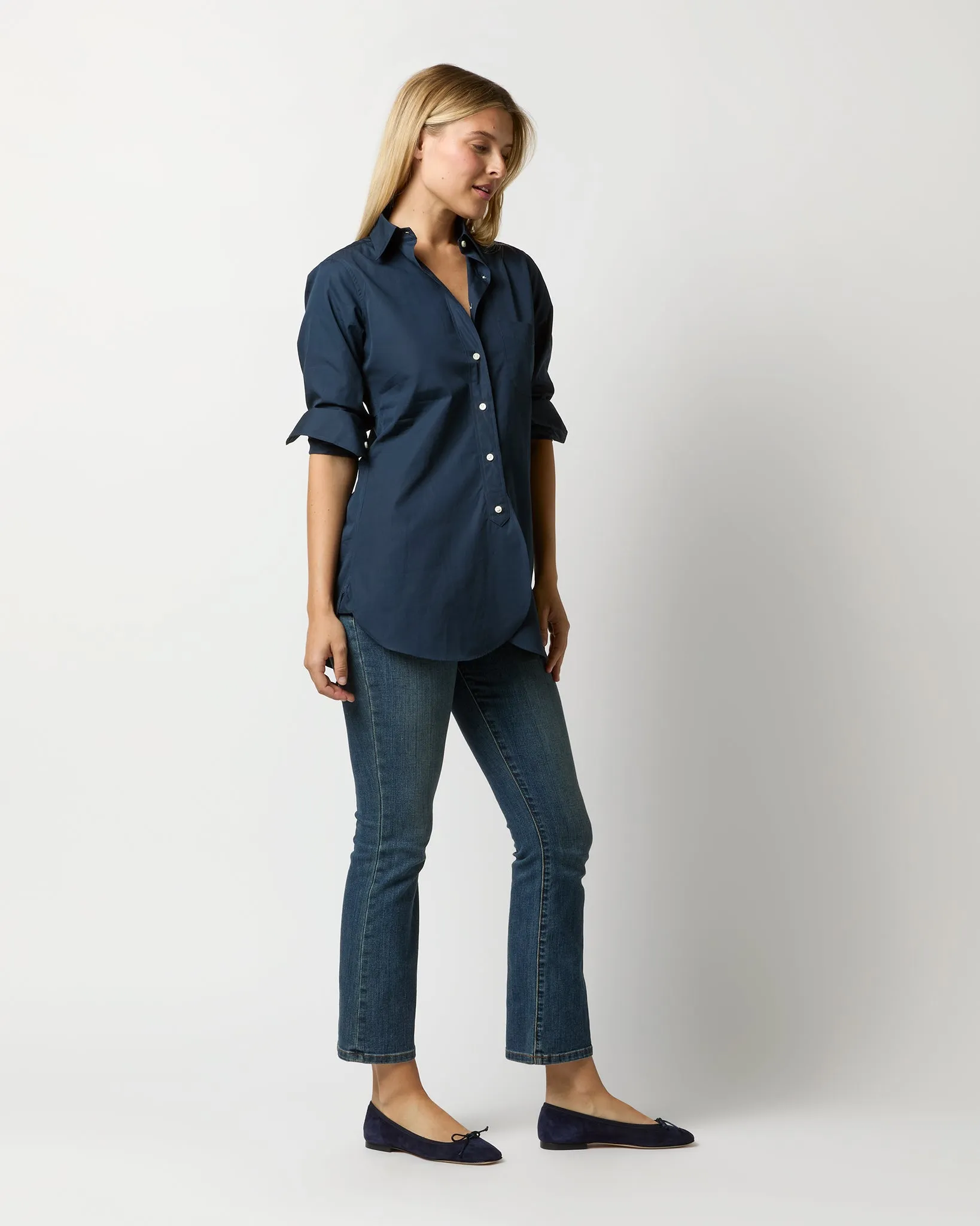 Boyfriend Shirt in Navy Poplin