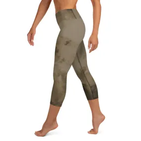 Brown Abstract Yoga Capri Leggings, Abstract Best Women's Capris Sports Tights-Made in USA/EU/MX