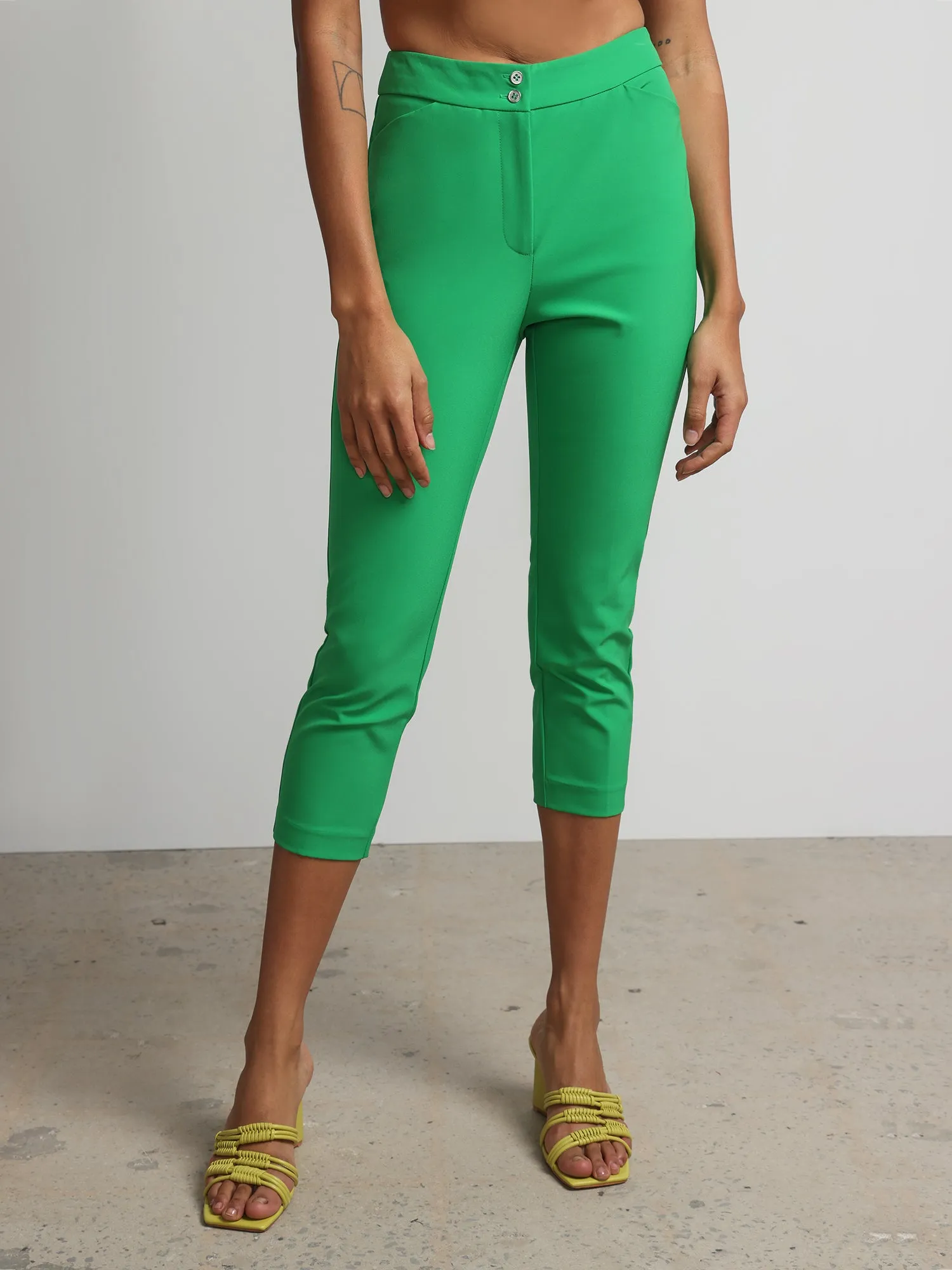 Petite High Rise Slim Leg Capri Pant - Fit To Flatter