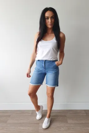 Shine On Label Lara Stretch Denim Shorts