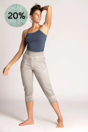 Stonewash Slouchy Capri Pants